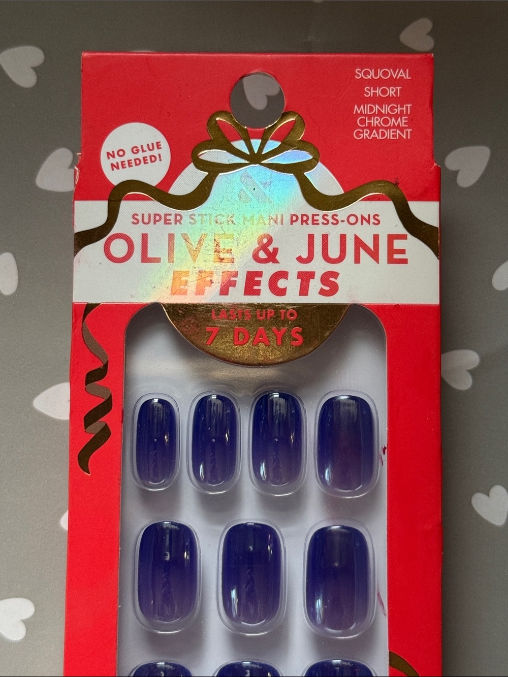 Olive and June Super Stick Mani Press On Nails in Midnight Chrome Gradient - Picture 6 of 9